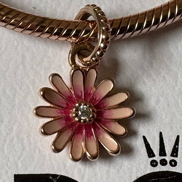 🌸 Pandora Pink Daisy Flower Dangle Charm – 788771C01 🌸 - Picture 9 of 9